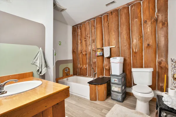 $235,000 | 3933 West Harrison Road, Hart, MI 49420