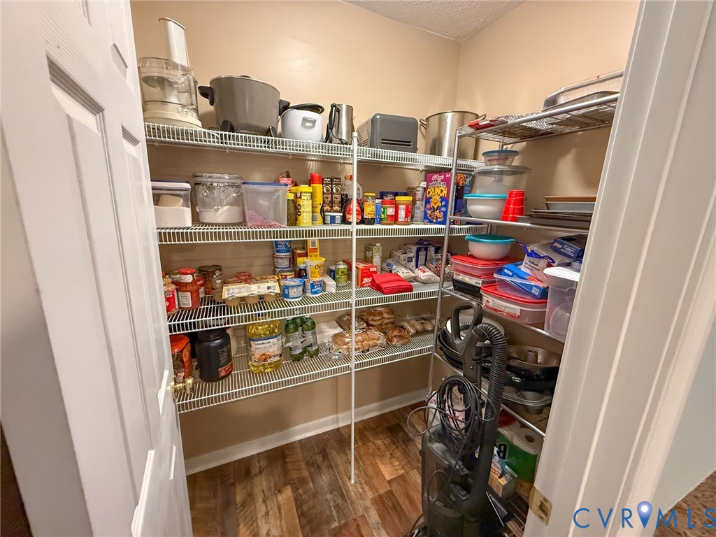 2293 Turkey Island Road Crewe, VA 23930 - Photo 10 of 36