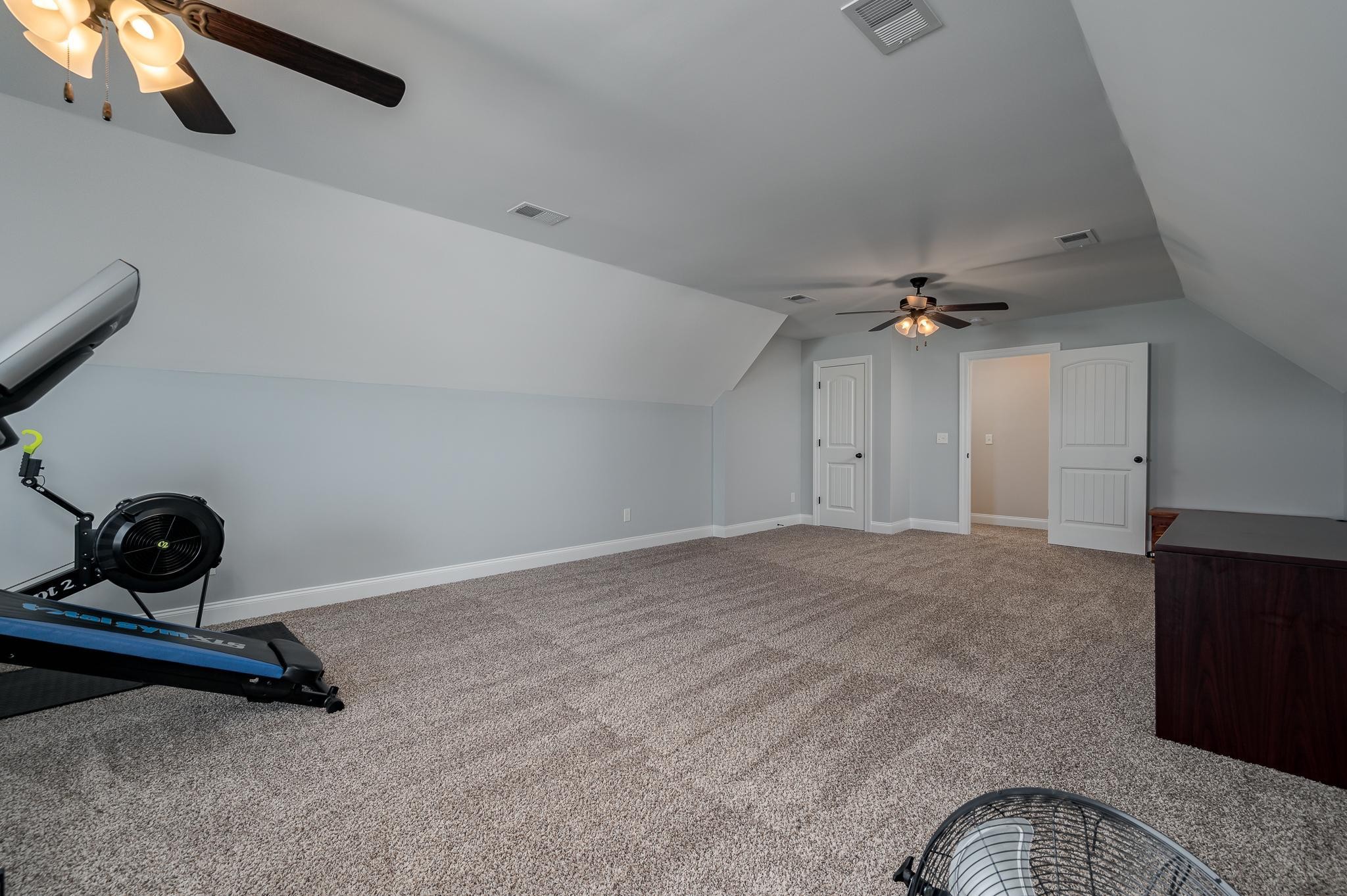 4306 Singleton Drive Murfreesboro, TN 37127 - Photo 25 of 34 a view of a room with gym equipment