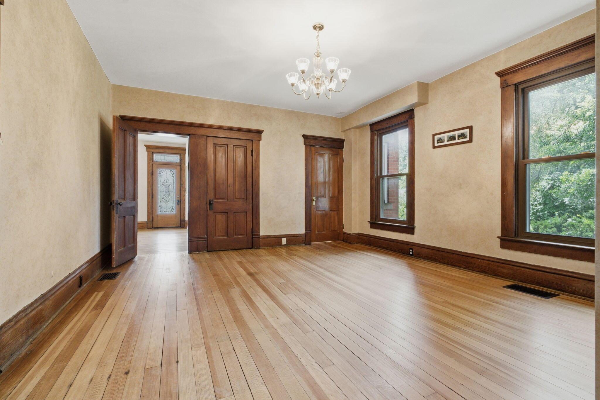 484 County Line Road Westerville, OH 43082 - Photo 27 of 72