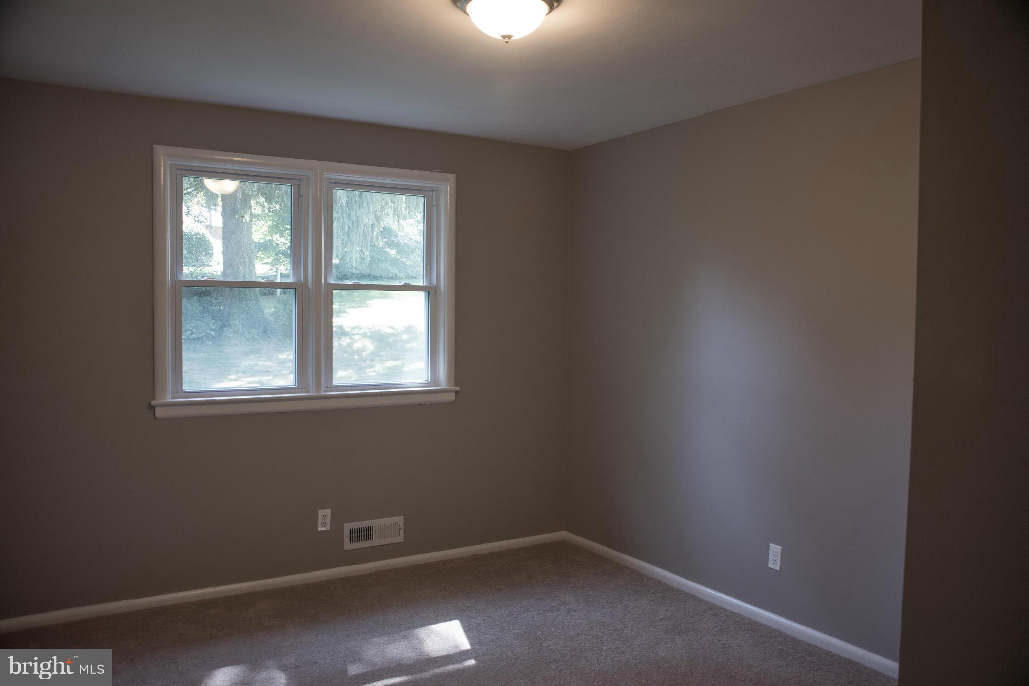 13206 Bregman Road Silver Spring, MD 20904 - Photo 21 of 30 Bedroom