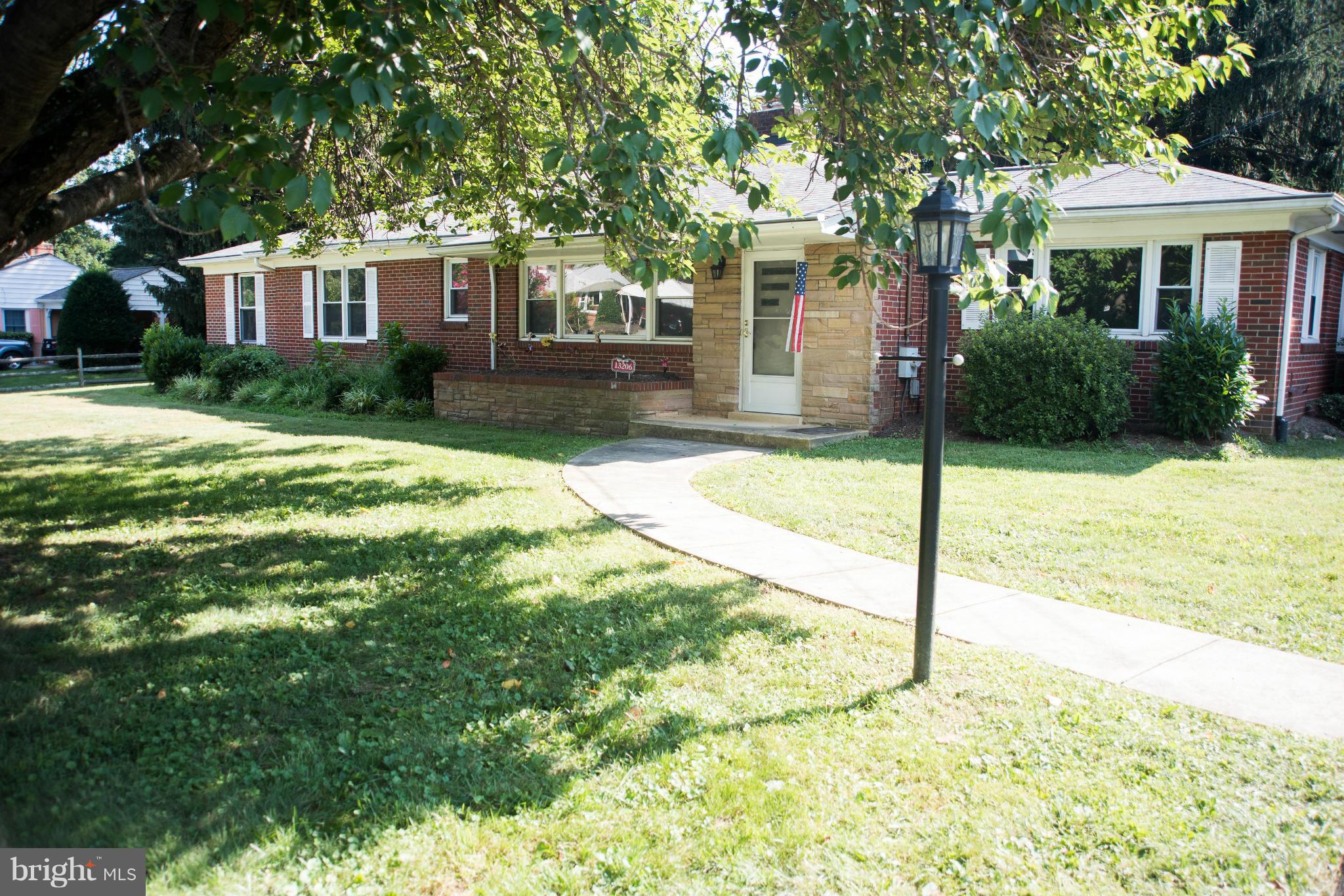 13206 Bregman Road Silver Spring, MD 20904 - Photo 4 of 30 Exterior (Front)