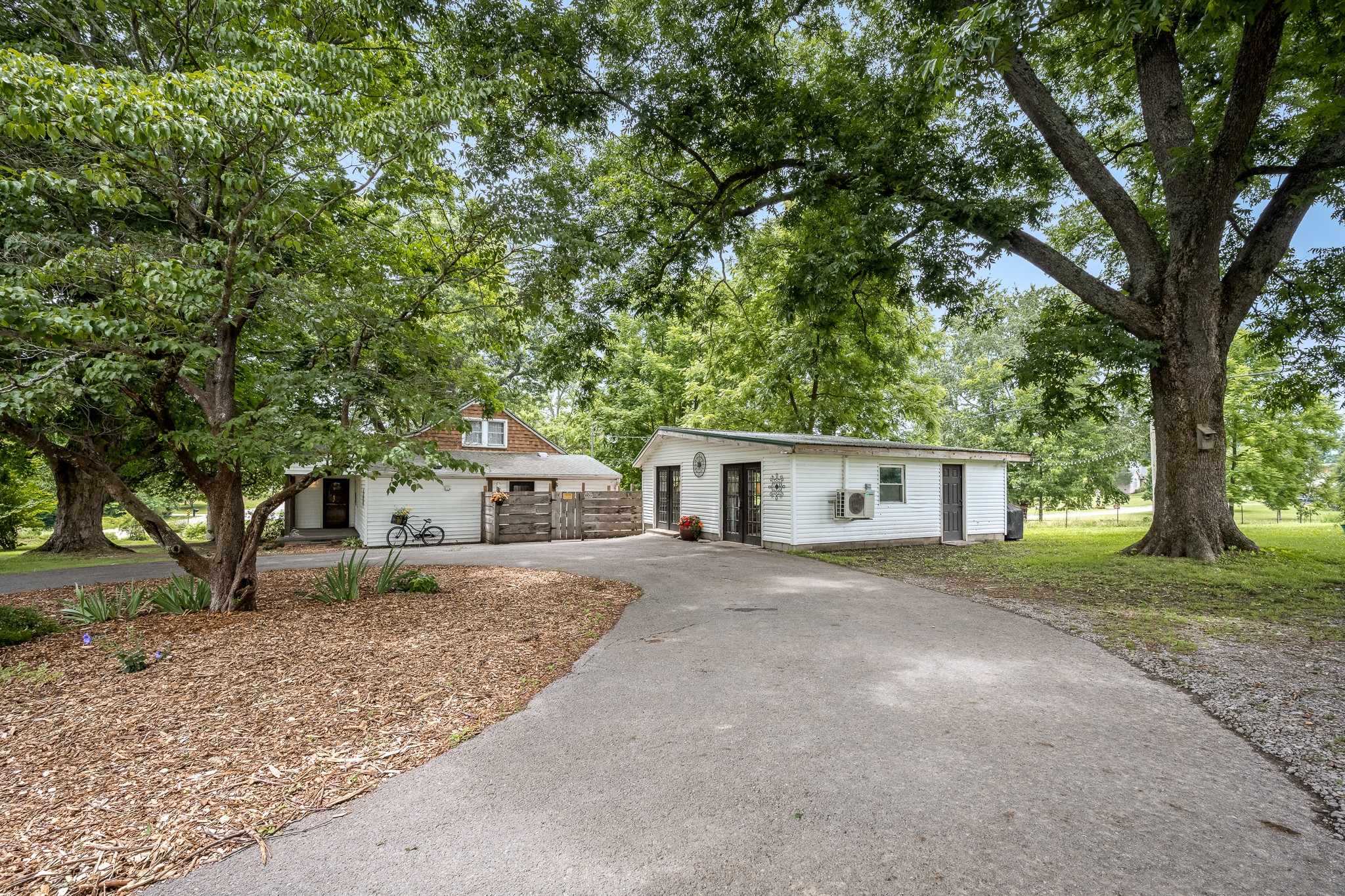 5825 Cobb Hollow Road Tullahoma, TN 37388 - Photo 3 of 72 Gallery Image 3