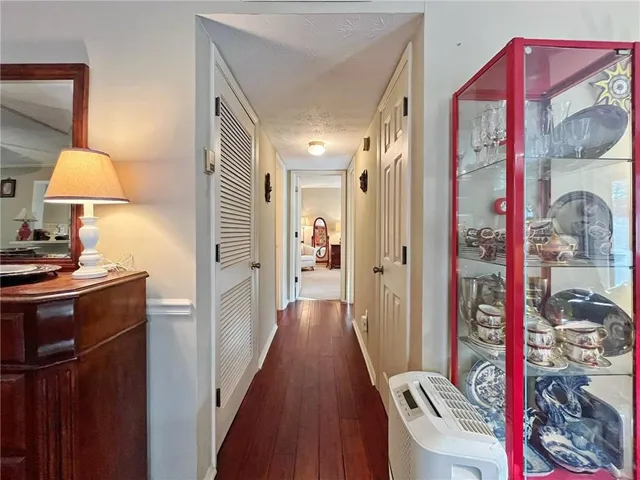 $259,900 | 1508 Woodcliff Drive, Sandy Springs, GA 30350