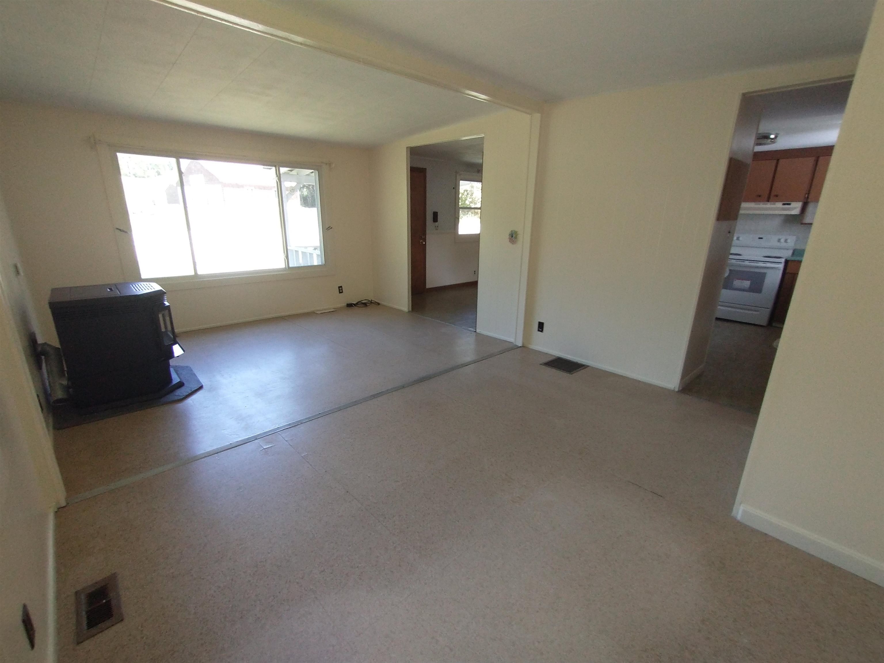 1359 Highway 3 Stratford, NH 03590 - Photo 13 of 23