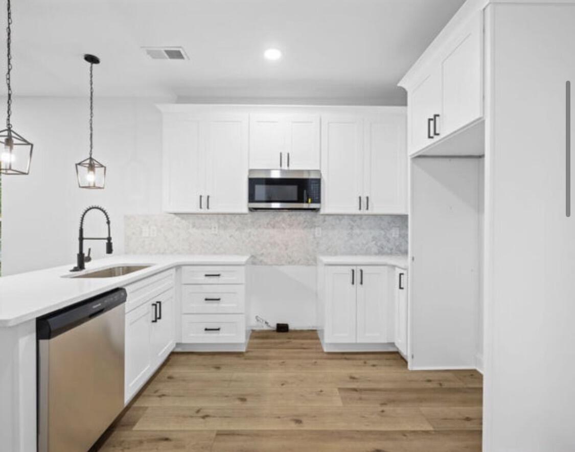 1924 Wilberforce Street Chattanooga, TN 37421 - Photo 7 of 14 IMG_5266