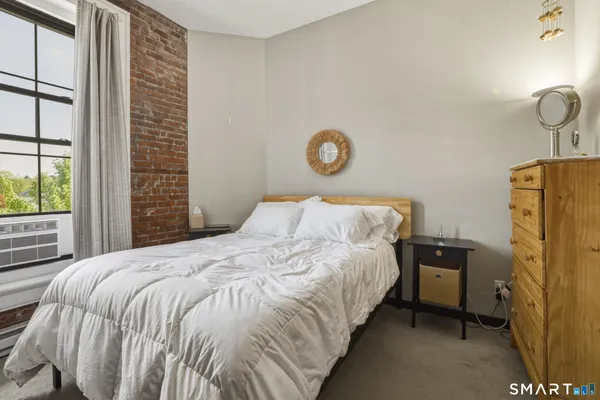 $1,900 | 130 Main Street, Unit 3A, Canton, CT 06019