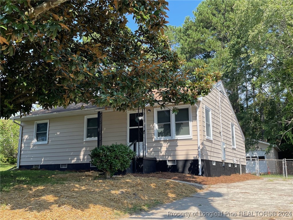 922 Rochester Drive Fayetteville, NC 28305 - Photo 1 of 40
