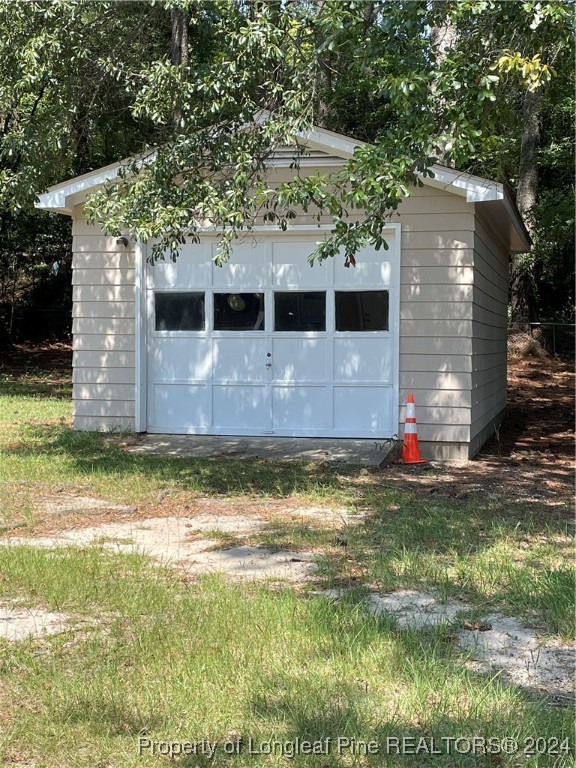 922 Rochester Drive Fayetteville, NC 28305 - Photo 3 of 40
