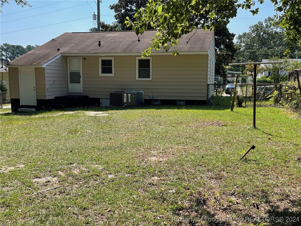 922 Rochester Drive Fayetteville, NC 28305 - Photo 35 of 40