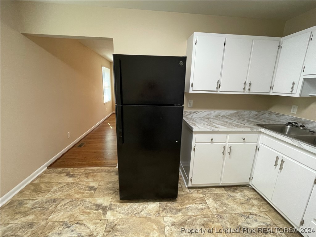 922 Rochester Drive Fayetteville, NC 28305 - Photo 9 of 40