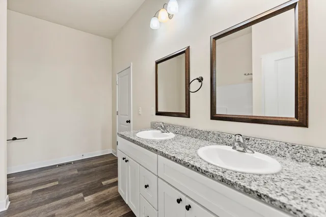 $339,900 | 9950 Leana Drive, Roscoe, IL 61073