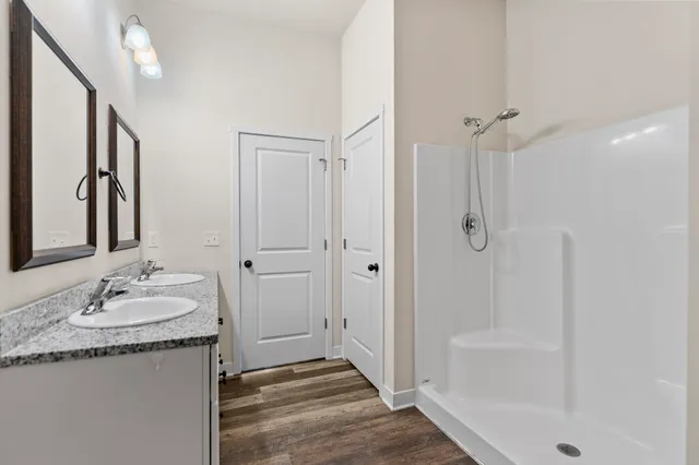 $339,900 | 9950 Leana Drive, Roscoe, IL 61073