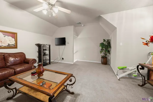 $385,000 | 6142 Waterford Lane, Sorrento, LA 70778
