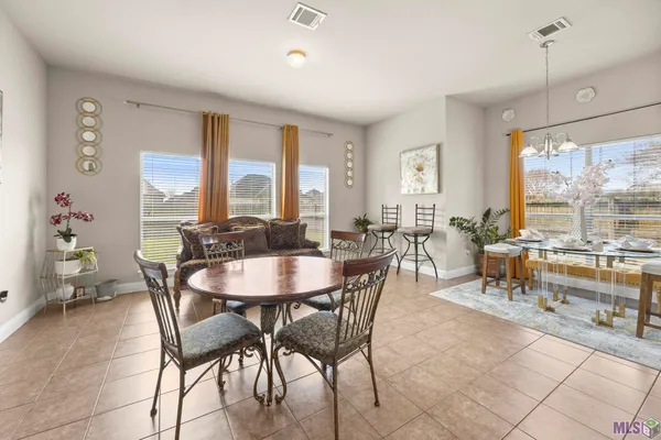 $385,000 | 6142 Waterford Lane, Sorrento, LA 70778