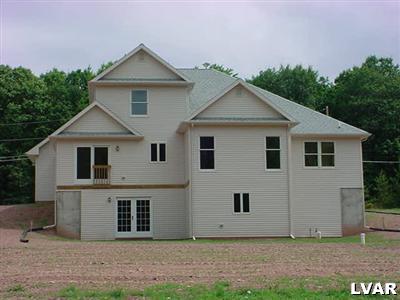 176 Archery Club Road New Ringgold, PA 17960 - Photo 3 of 12 Gallery Image 3