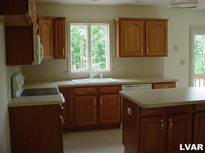 176 Archery Club Road New Ringgold, PA 17960 - Photo 6 of 12 Gallery Image 6