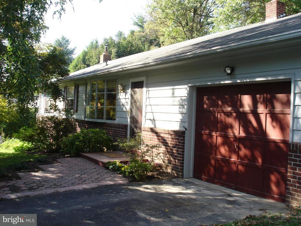 536 Lexington Road Lancaster, PA 17603 - Photo 11 of 13 Gallery Image 11