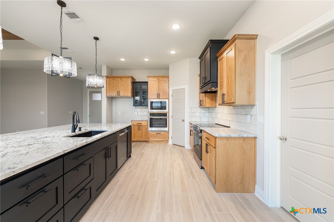 4249 Cold Springs Road Kempner, TX 76539 - Photo 12 of 48 2 Ovens