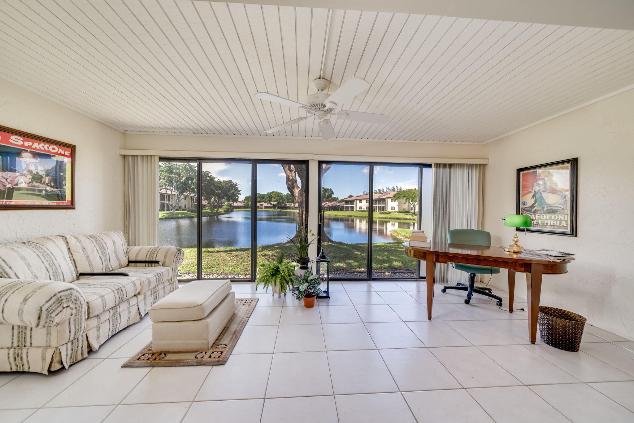 21743 Arriba Real, Unit 28G Boca Raton, FL 33433 - Photo 20 of 42 LIVING/SUN