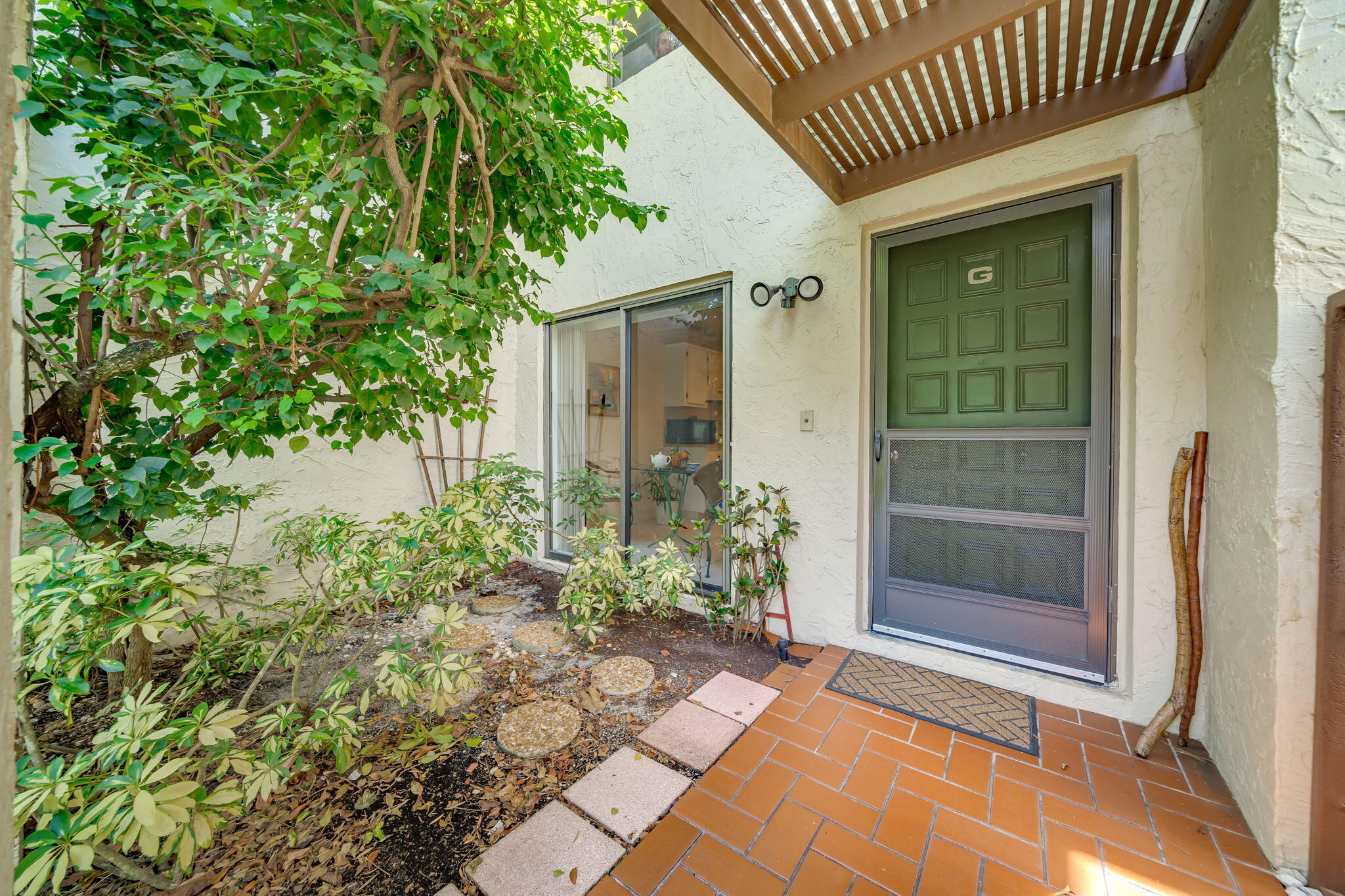 21743 Arriba Real, Unit 28G Boca Raton, FL 33433 - Photo 2 of 42 ENTRANCE