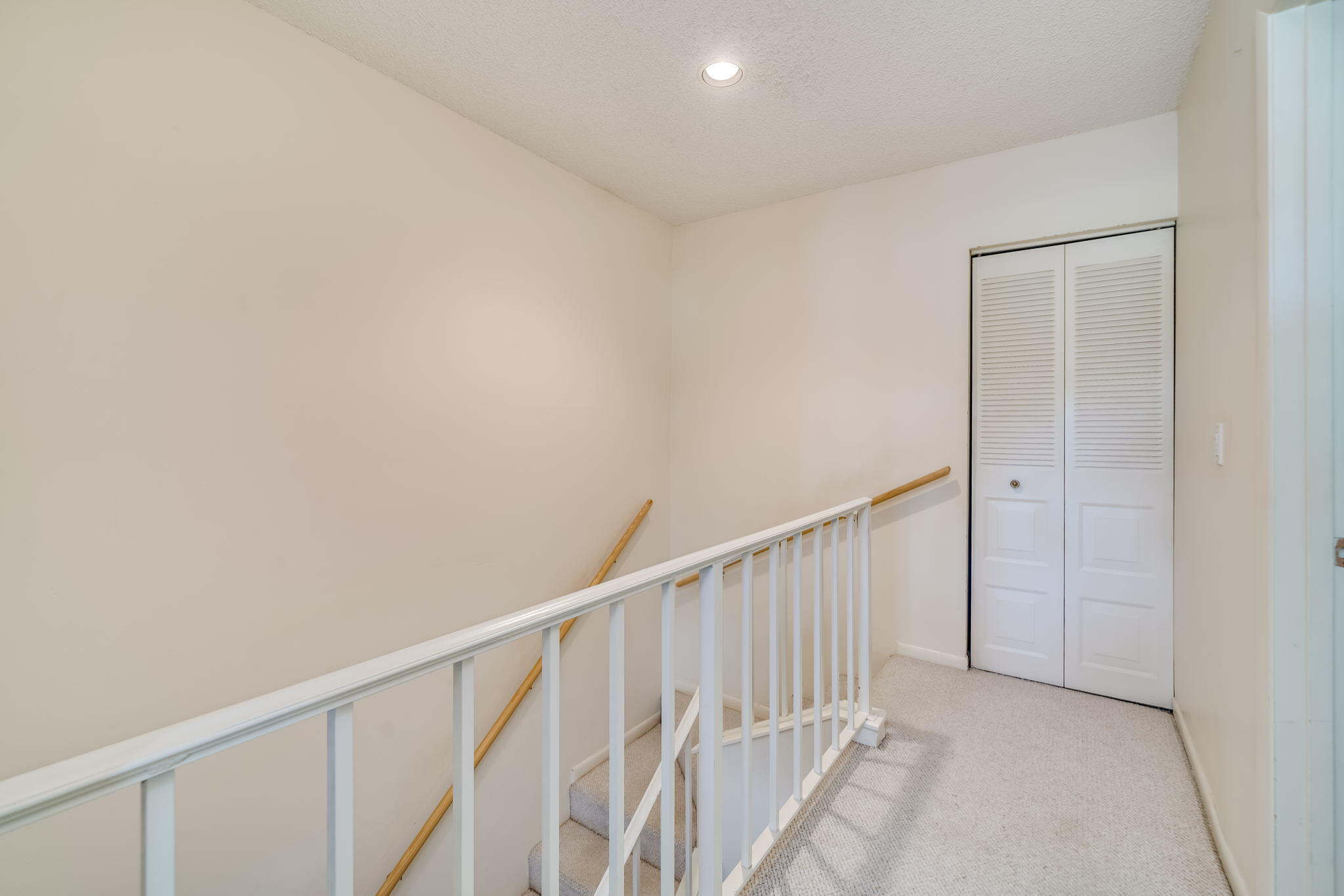 21743 Arriba Real, Unit 28G Boca Raton, FL 33433 - Photo 24 of 42 UPSTAIRS