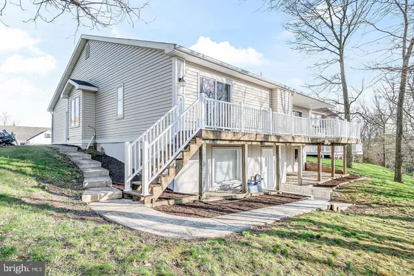 $459,000 | 583 Ariel Court, Mechanicsburg, PA 17055
