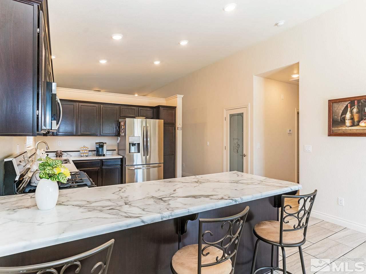 18552 Pequeno Court Reno, NV 89508 - Photo 7 of 21 Photo 7