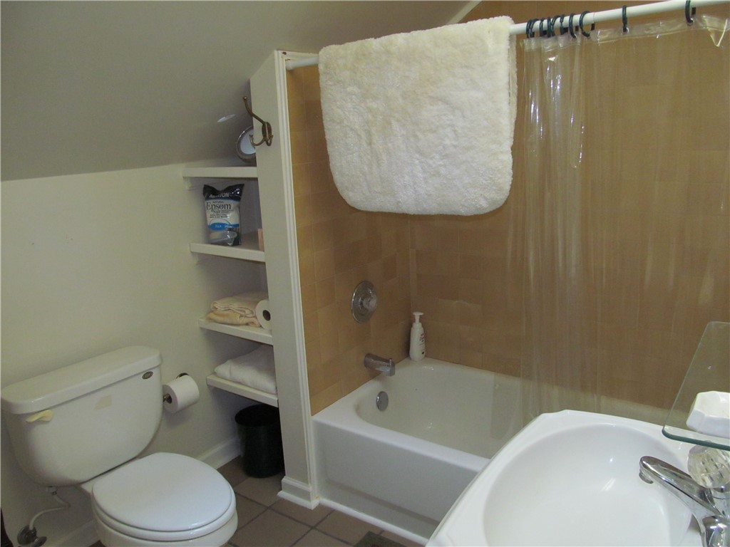 1165 Durant Drive Southeast Townsend, GA 31331 - Photo 28 of 33 Bedroom Suite Bathroom