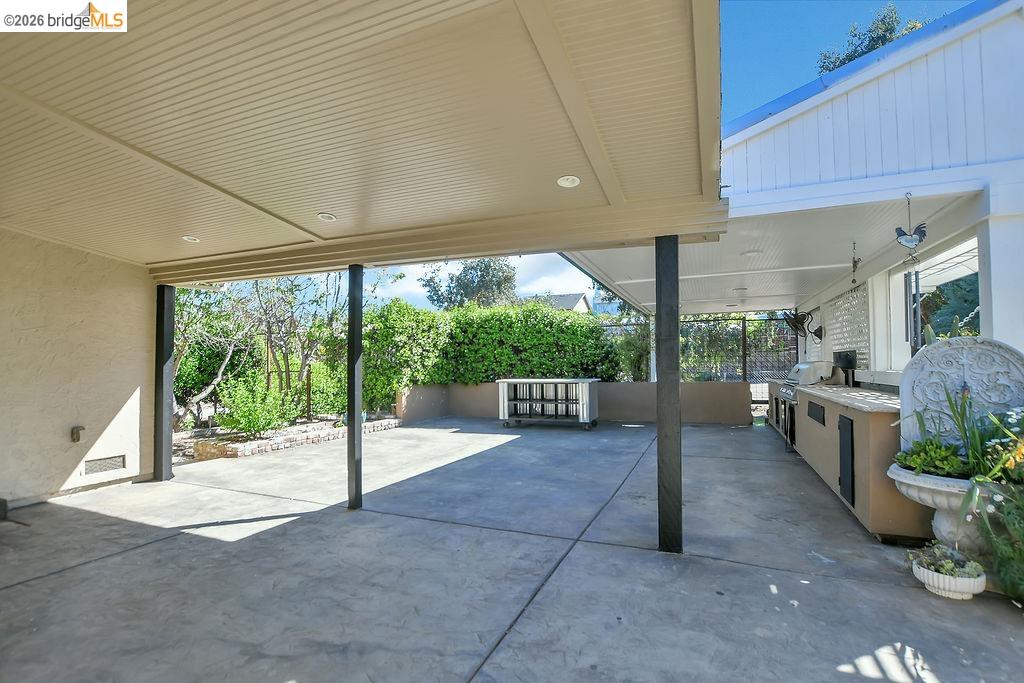 4190 Brown Road Oakley, CA 94561 - Photo 29 of 33 View of patio featuring an outdoor kitchen