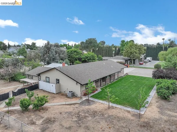 $1,050,000 | 4190 Brown Road, Oakley, CA 94561
