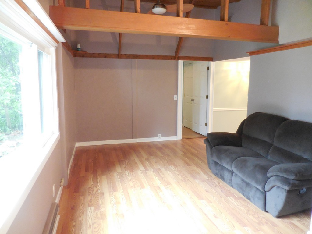 10 Belmore Road Merrimac, MA 01860 - Photo 12 of 19 Gallery Image 12