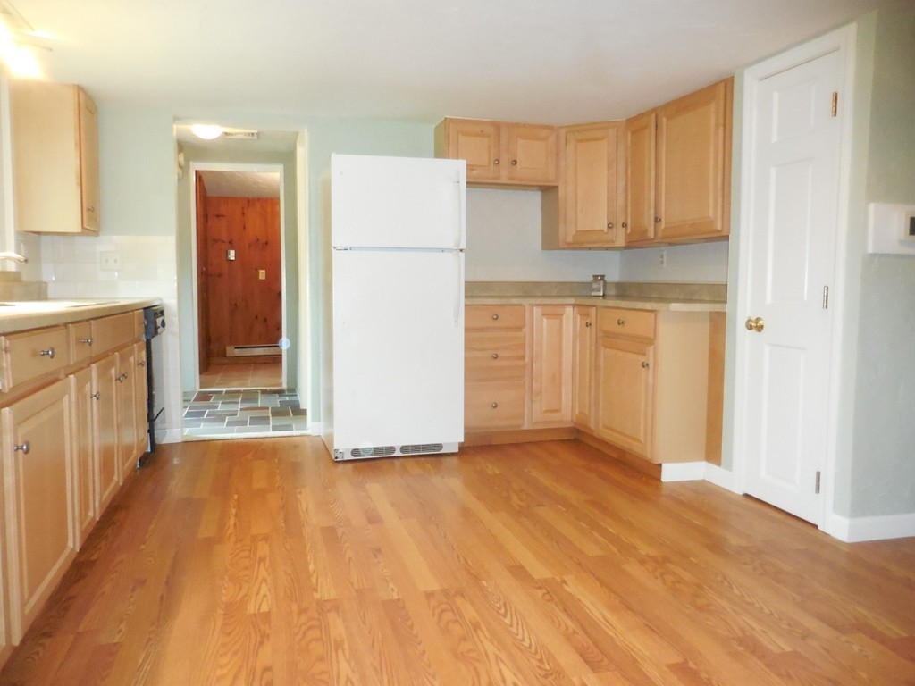 10 Belmore Road Merrimac, MA 01860 - Photo 8 of 19 Gallery Image 8