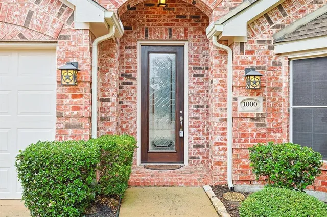 $4,900 | 1000 Noble Avenue Road, Lantana, TX 76226