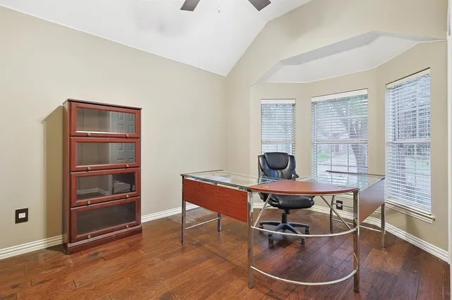 $4,900 | 1000 Noble Avenue Road, Lantana, TX 76226