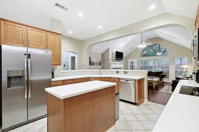 $4,900 | 1000 Noble Avenue Road, Lantana, TX 76226