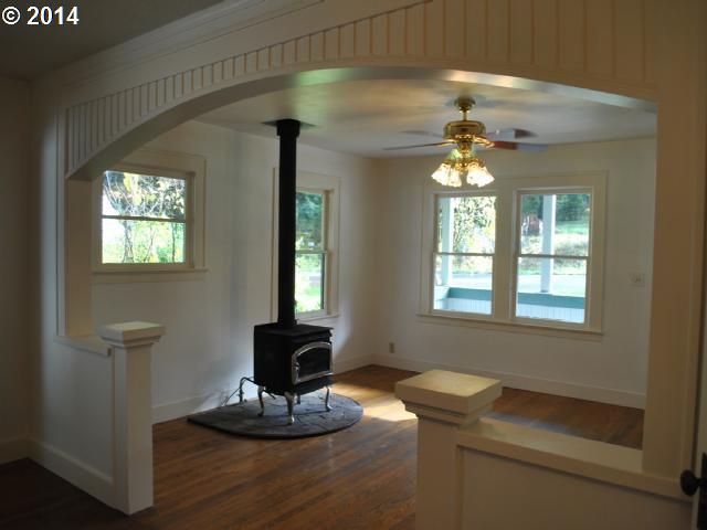 60785 Northwest Cochran Road Timber, OR 97144 - Photo 3 of 16 Gallery Image 3