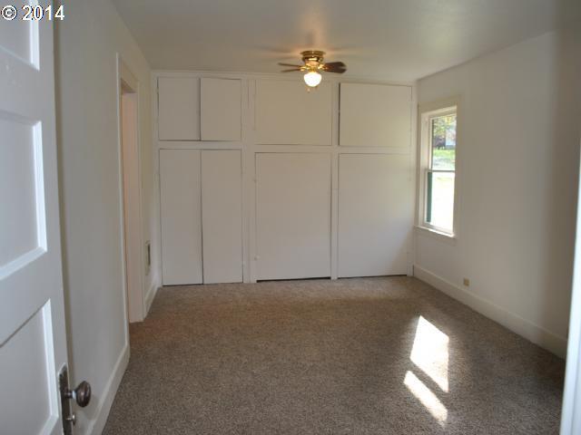 60785 Northwest Cochran Road Timber, OR 97144 - Photo 10 of 16 Gallery Image 10