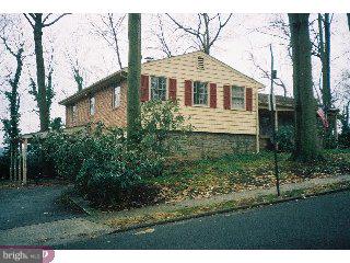 1836 Lambert Road Jenkintown, PA 19046 - Photo 2 of 6 Gallery Image 2