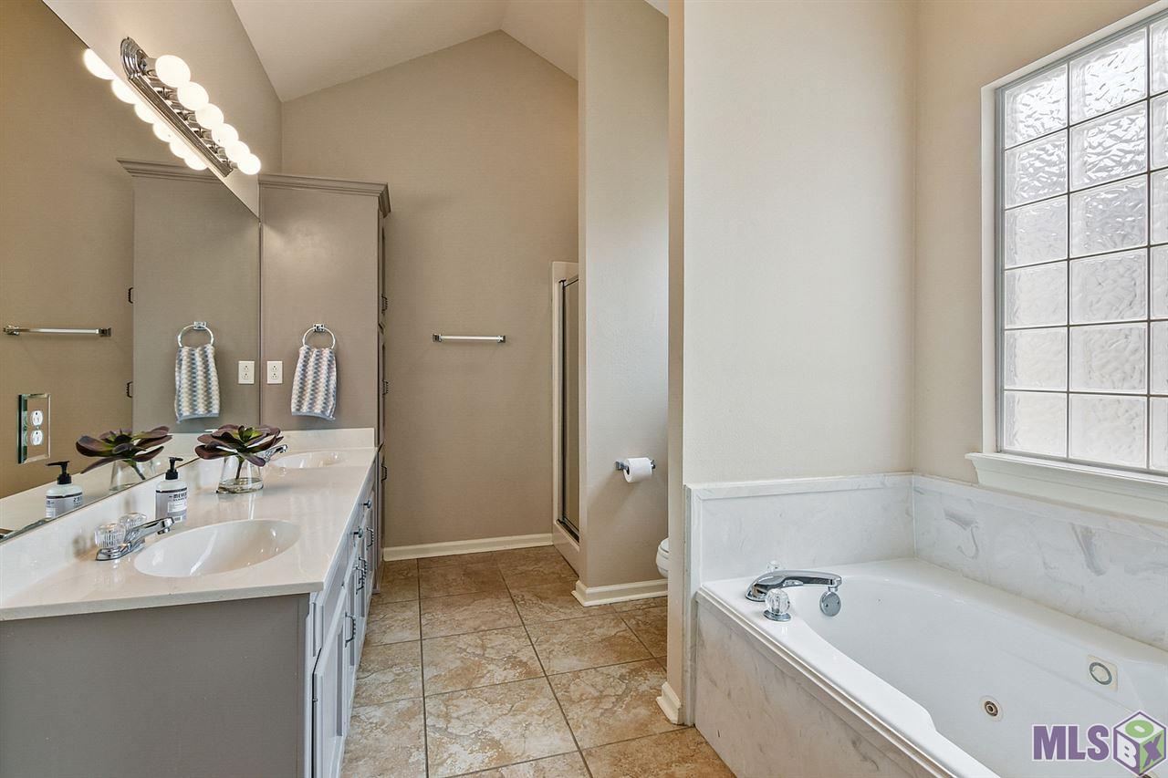 10412 East Springwind Court Baton Rouge, LA 70810 - Photo 8 of 17