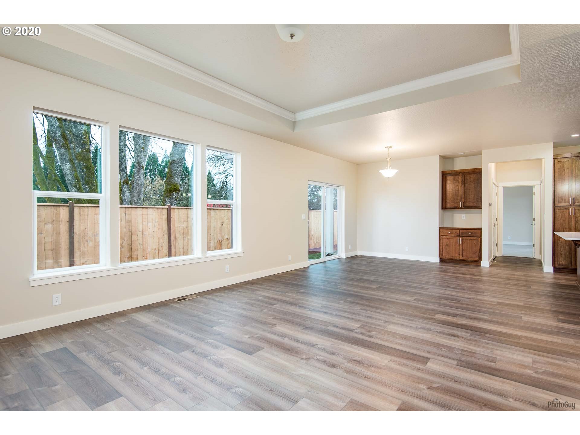 4233 Horace Street Springfield, OR 97478 - Photo 14 of 31