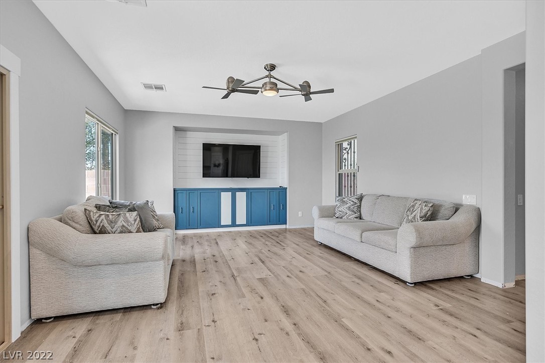 2448 Rue Royale Street Henderson, NV 89044 - Photo 10 of 50