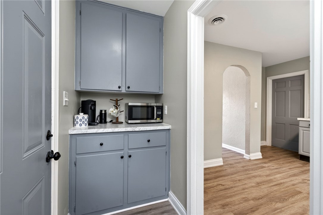 3854 Shroyer Road Kettering, OH 45429 - Photo 13 of 25 Gallery Image 13