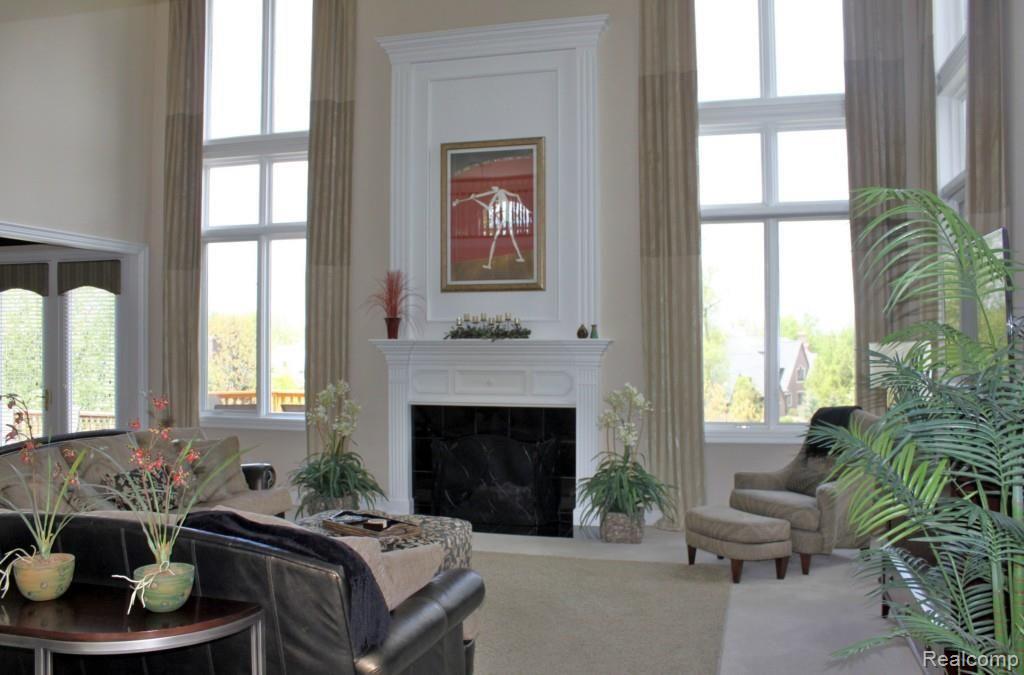 4774 Crestone Way Rochester, MI 48306 - Photo 15 of 88 With 20 ft ceiling
