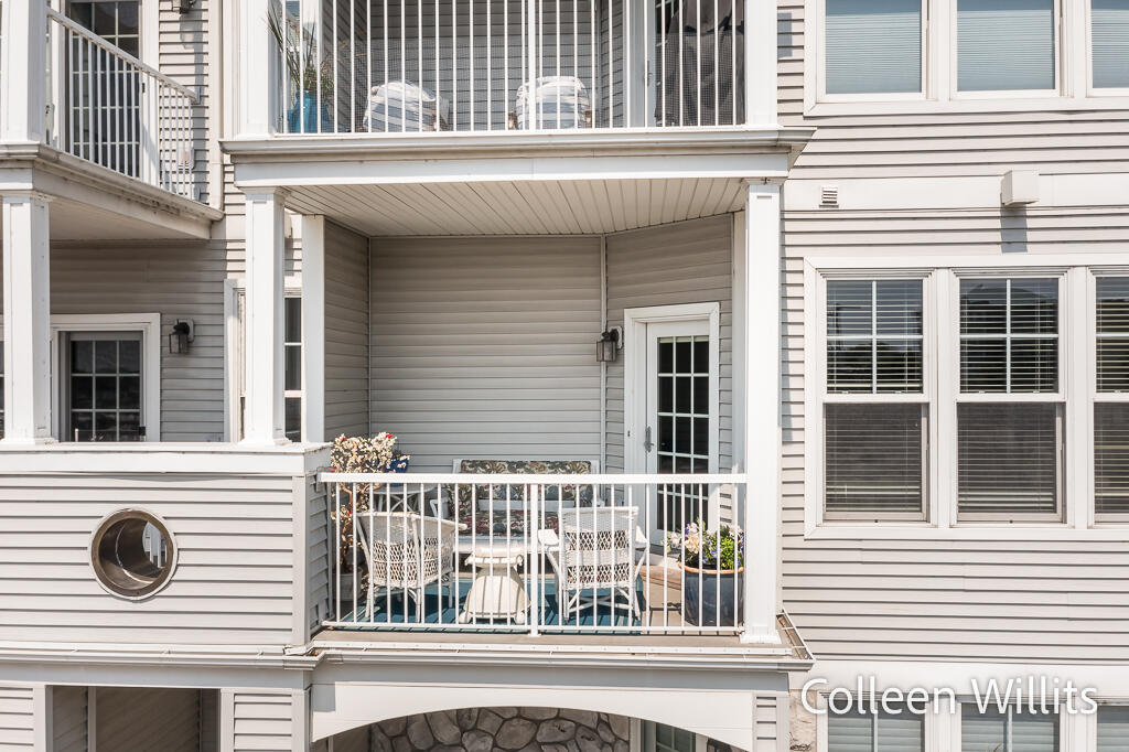 300 South Rath Avenue, Unit 43 Ludington, MI 49431 - Photo 6 of 45 300S.RathAve-3LoRes