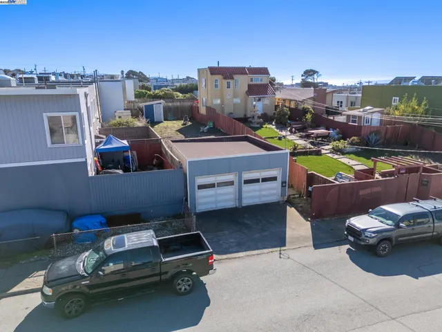 $800,000 | 3327 Quintara Street, San Francisco, CA 94116