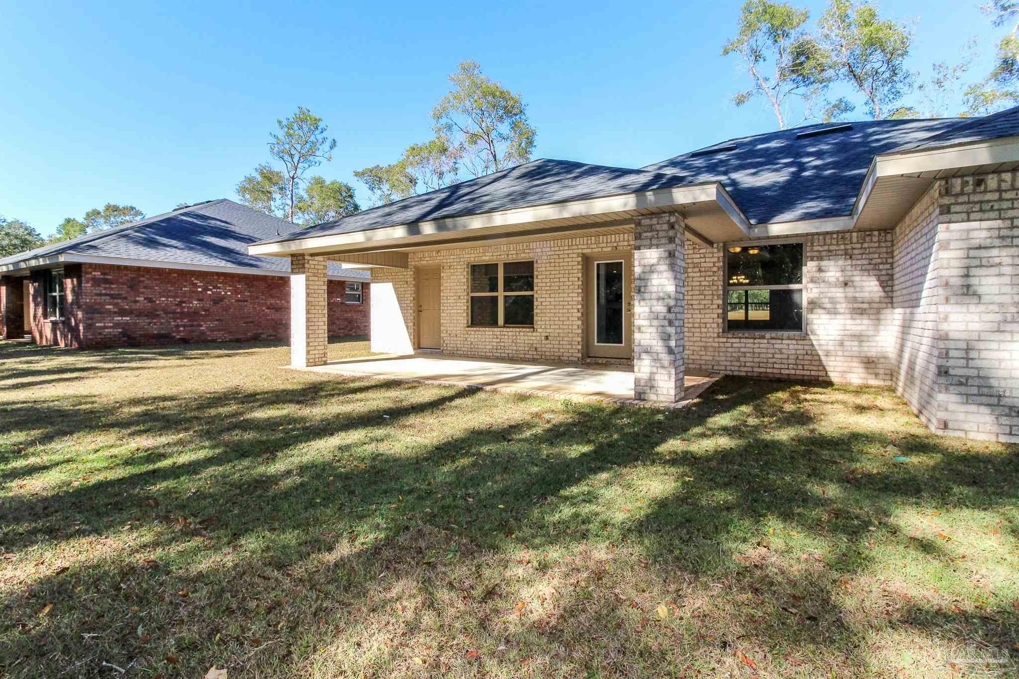 5913 Parsonage Circle Milton, FL 32570 - Photo 2 of 25