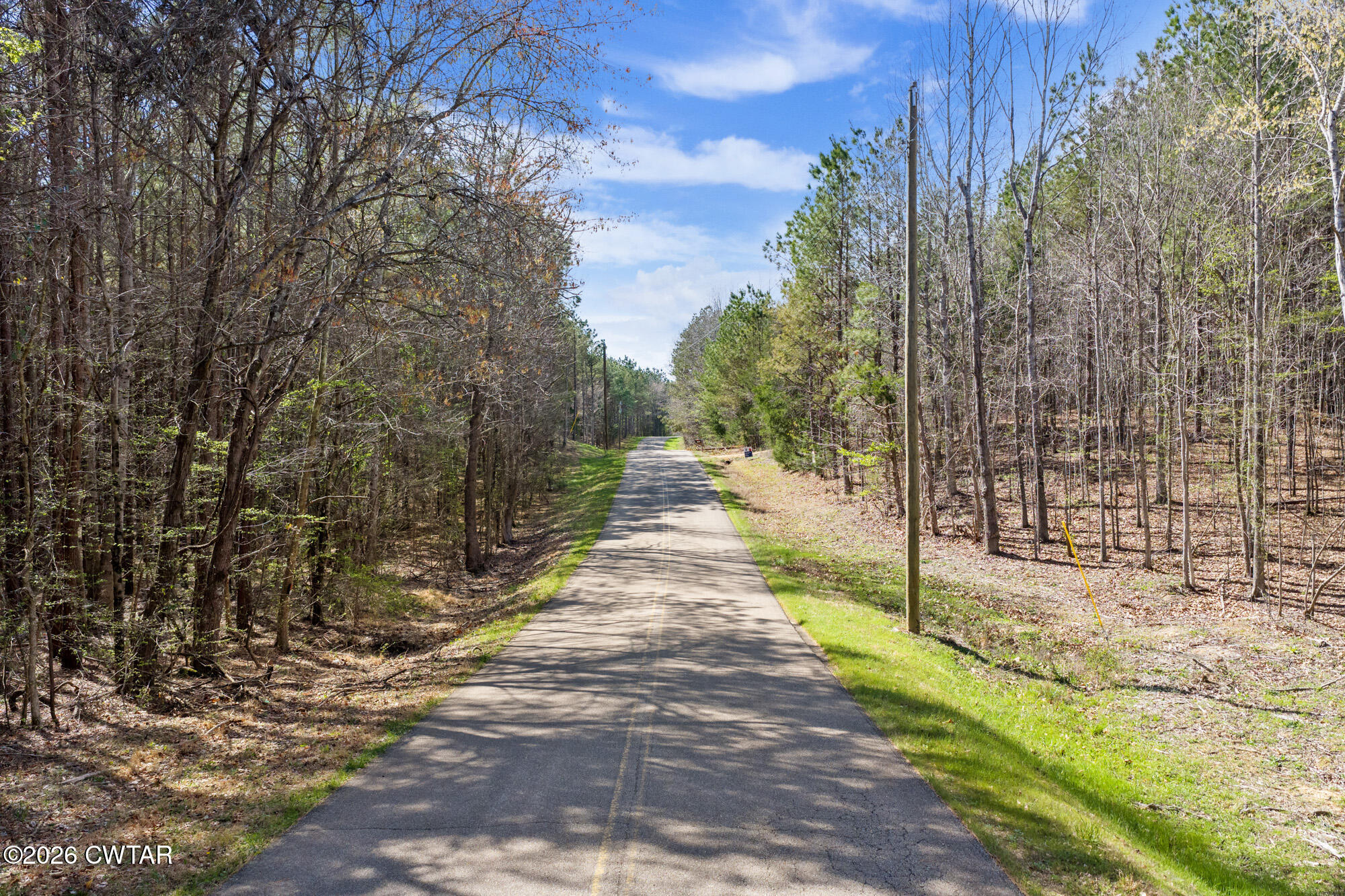 1059 Pollock Road Huron, TN 38345 - Photo 4 of 20 DJI_20260323144709_0944_D