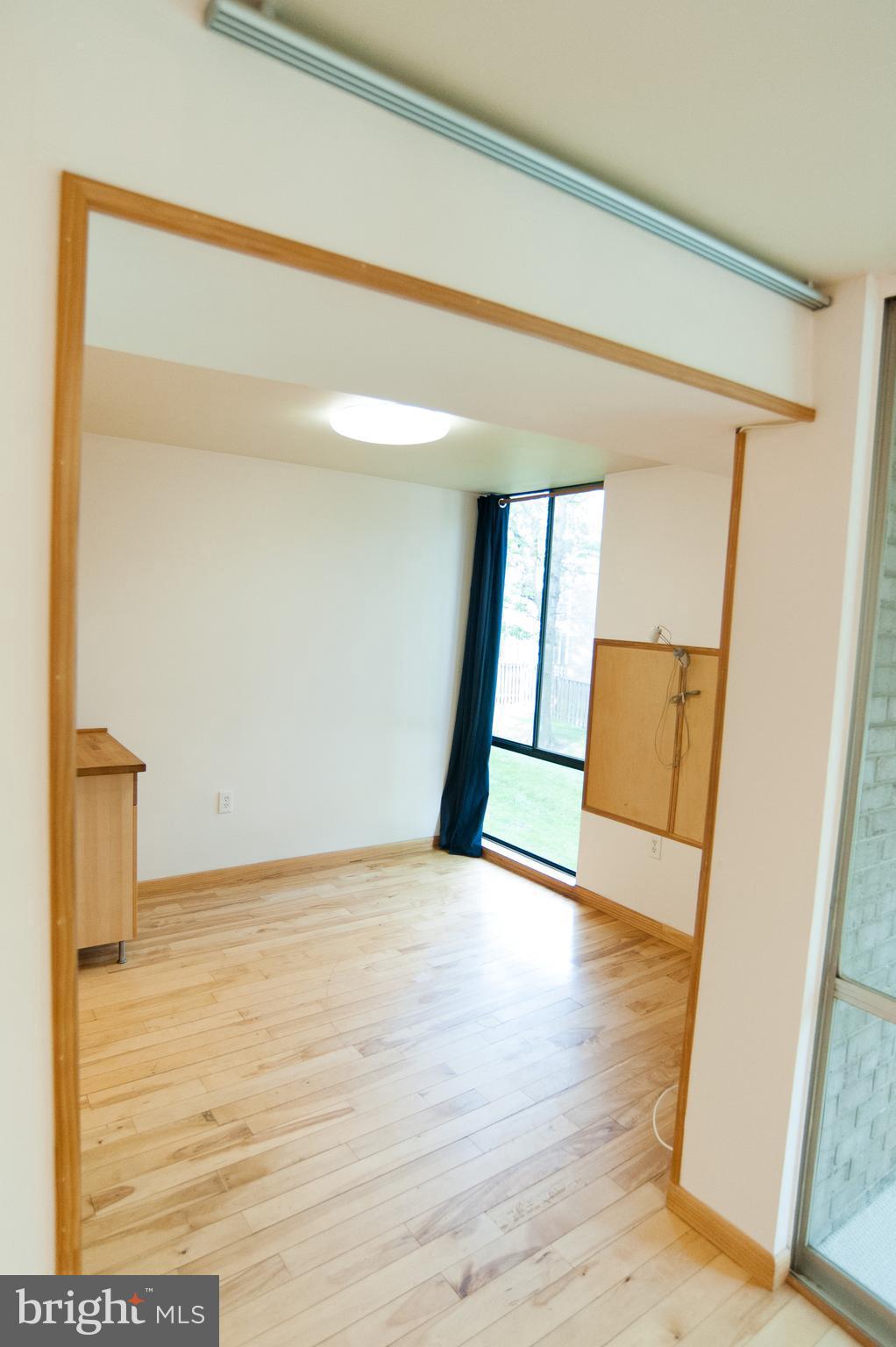 8677 Greenbelt Road, Unit 101 Greenbelt, MD 20770 - Photo 22 of 27 Dining Room