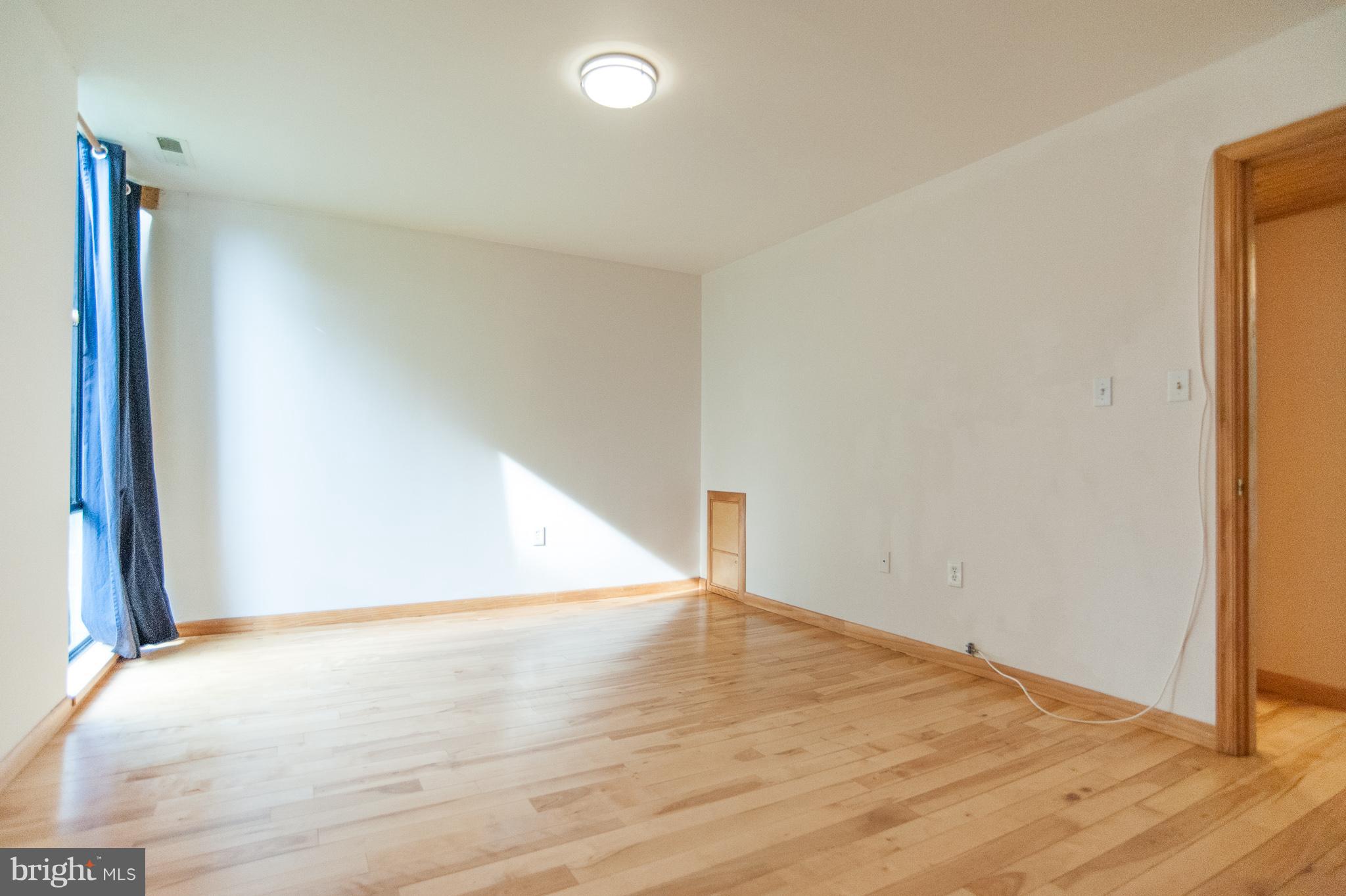 8677 Greenbelt Road, Unit 101 Greenbelt, MD 20770 - Photo 7 of 27 Bedroom